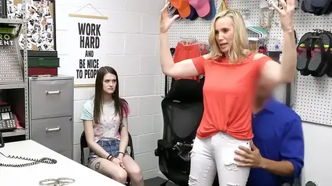 警察想有一个ffm三路